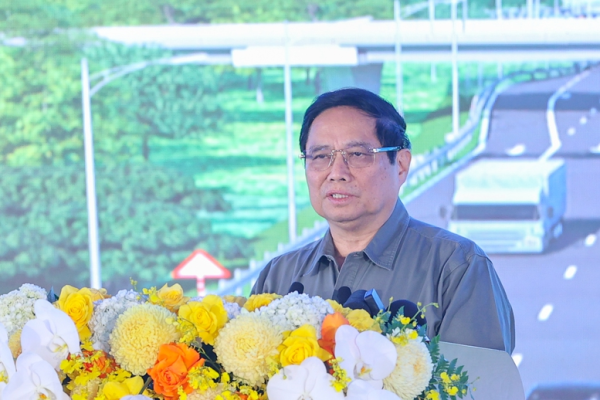 Khởi công cao tốc TPHCM - Thủ Dầu Một - Chơn Thành