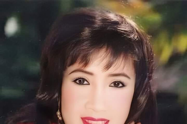 Ảnh NSND Lệ Thủy