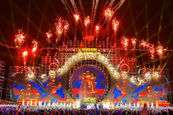 Ảnh concert Quảng Ninh - Đất Mỏ Anh Hùng