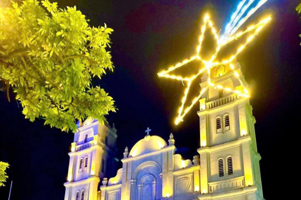 GIÁNG SINH LUNG LINH - KỲ 2: Nhà thờ chính toà