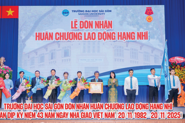 TRƯỜNG ĐẠI HỌC SÀI GÒN ĐÓN NHẬN HUÂN CHƯƠNG LAO ĐỘNG HẠNG NHÌ