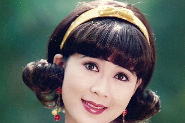 Nàng Diễm Hương long lanh ngày ấy!